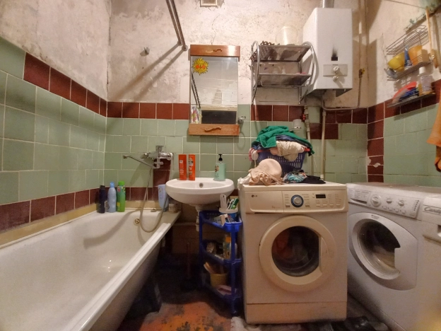 Купить комнату в Калининграде. Вариант № 762864, 9, площадь -  квм, цена 1550000 рублей