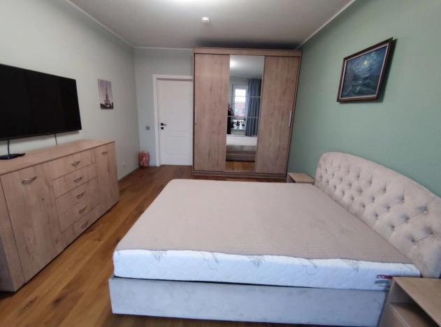 Купить квартиру в Москве. Вариант № 10249684, 28, площадь - квм, цена 35000000 рублей