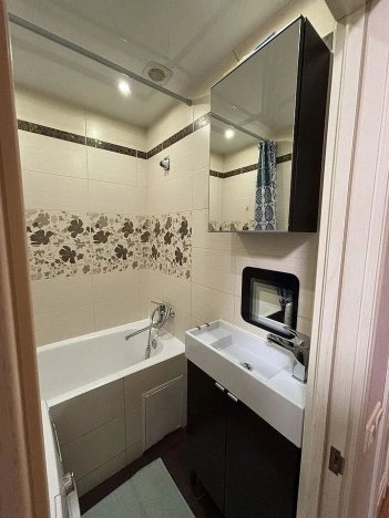 Купить квартиру в Москве. Вариант № 10166005, 10, площадь -  квм, цена 14500000 рублей