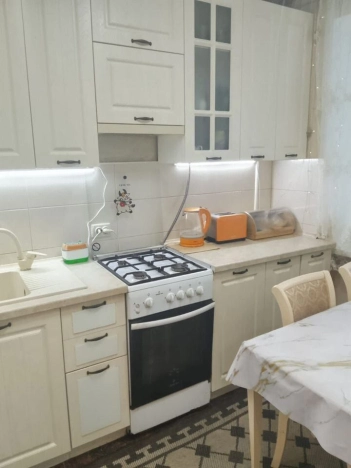 Купить трехкомнатную квартиру в Керчи. Вариант № 437654, 1, площадь - квм, цена 6850000 рублей