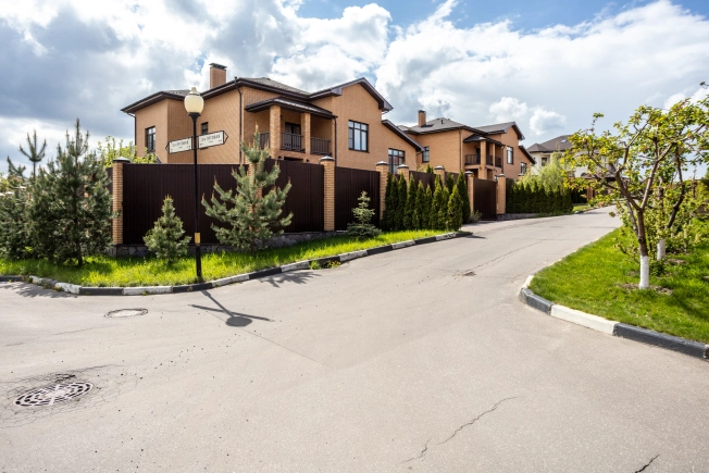 Купить дом у метро Румянцево в Москве. Вариант № 43192, 43, площадь -  квм, цена 19000000 рублей