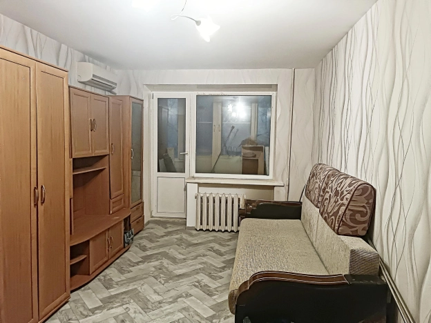 Купить однокомнатную квартиру в Волгограде. Вариант № 9646530, 0, площадь -  квм, цена 3500000 рублей