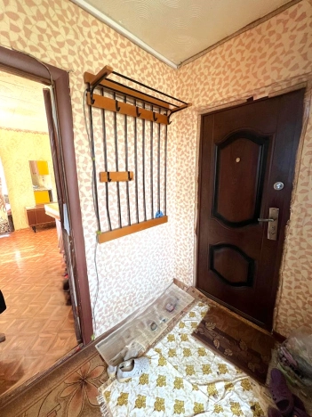 Купить двухкомнатную квартиру на улице Школьная в Калужской области. Вариант № 3833446, 7, площадь -  квм, цена 975000 рублей