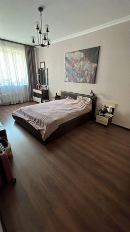 Купить квартиру у метро Бунинская аллея в Москве. Вариант № 7991283, 1, площадь -  квм, цена 14800000 рублей