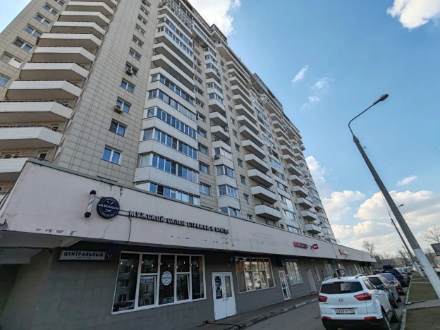 Купить трехкомнатную квартиру на улице Ленинский проспект в Москве. Вариант № 9442219, 27, площадь -  квм, цена 12500000 рублей