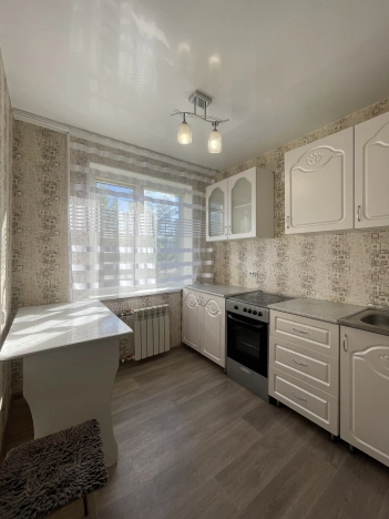 Купить квартиру в Приморском крае. Вариант № 2043656, 10, площадь - квм, цена 6100000 рублей