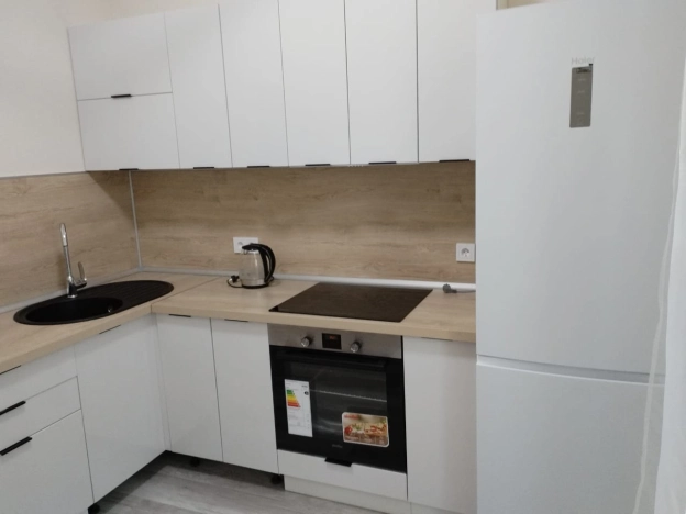 Купить однокомнатную квартиру в Ленинградской области. Вариант № 8552766, 1, площадь -  квм, цена 5300000 рублей