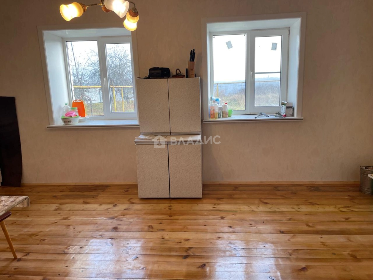 Photo https://36000382-a1c2-4a8a-a109-3fc3bfc73cf7.selcdn.net/App/Entity/ObjectRealty/ObjectRealty/UG/7cd5ad66-ff2e-4b34-a06b-91471c7cde72/rO3hg4oit4z9eVF7x6ysXdhpcF4IfRGpbKpuKP6N.jpg.compressed.webp
