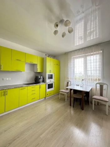 Купить двухкомнатную квартиру в районе Советский в Новосибирске. Вариант № 7827014, 9, площадь -  квм, цена 11500000 рублей