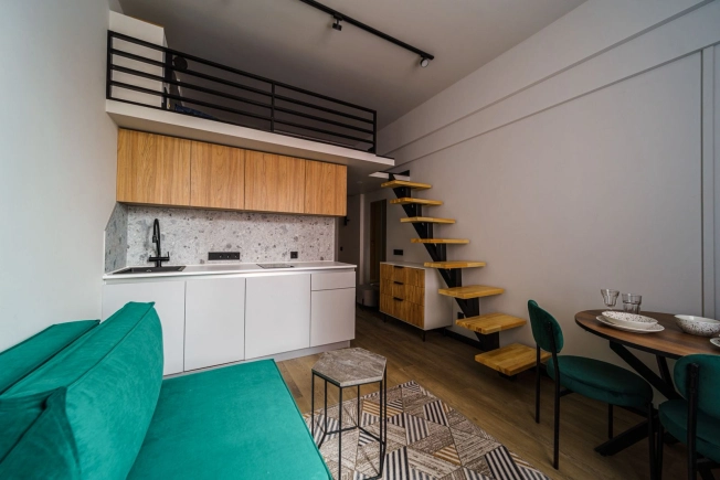 Купить квартиру в Москве. Вариант № 9891425, 3, площадь -  квм, цена 8200000 рублей