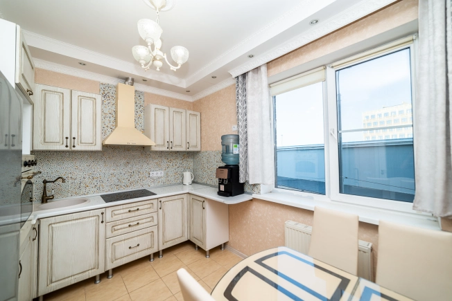 Купить двухкомнатную квартиру на улице Черкасская в Краснодаре. Вариант № 2796892, 1, площадь -  квм, цена 8100000 рублей