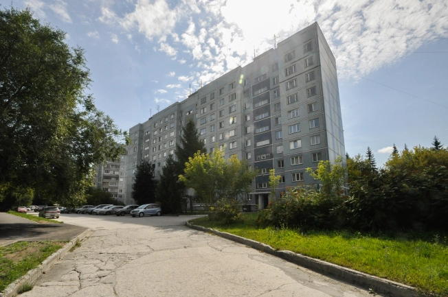 Купить трехкомнатную квартиру в районе Советский в Новосибирске. Вариант № 1290898, 22, площадь -  квм, цена 5700000 рублей