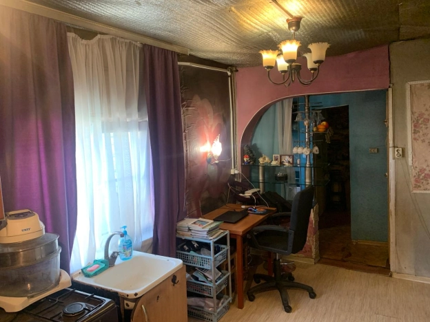 Купить дом у метро Золотая нива в Новосибирске. Вариант № 18309, 6, площадь -  квм, цена 4100000 рублей