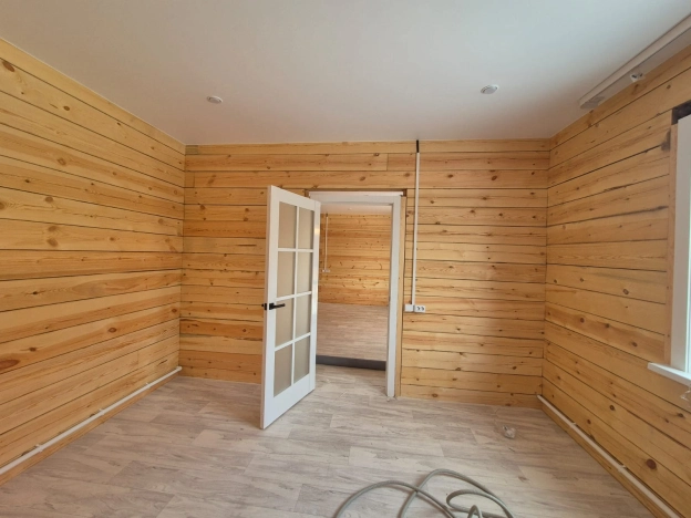 Купить дом на улице Административная в Иркутской области. Вариант № 7611848, 3, площадь -  квм, цена 10500000 рублей