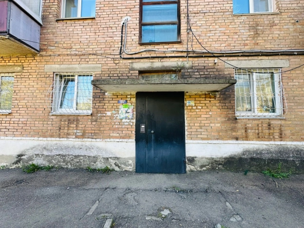 Купить трехкомнатную квартиру в Приморском крае. Вариант № 7240694, 14, площадь -  квм, цена 6200000 рублей