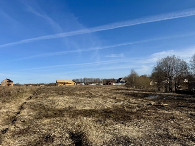 Купить земельный участок в Республике Коми. Вариант № 39155, 1, площадь -  квм, цена 1400000 рублей