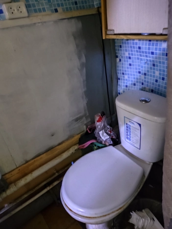 Купить однокомнатную квартиру в Тюменской области. Вариант № 10567, 23, площадь -  квм, цена 2200000 рублей