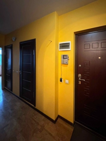 Купить квартиру в Москве. Вариант № 8547875, 27, площадь -  квм, цена 29300000 рублей