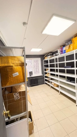 Снять коммерческую недвижимость в Тобольске. Вариант № 9098102, 12, площадь -  квм, цена 65000 рублей