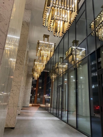 Купить четырехкомнатную квартиру в районе Октябрьский в Новосибирске. Вариант № 19177, 44, площадь -  квм, цена 25650000 рублей