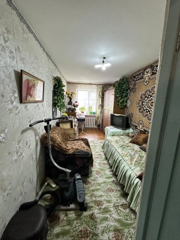 Купить трехкомнатную квартиру в Микрорайоне 1-й, Элиста в Элисте. Вариант № 39331, 4, площадь -  квм, цена 3700000 рублей