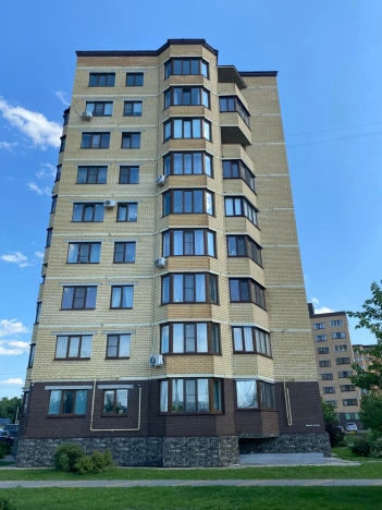 Купить двухкомнатную квартиру на вторичке в Воронежской области. Вариант № 223356, 2, площадь -  квм, цена 4500000 рублей