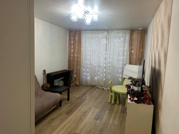 Купить квартиру в Москве. Вариант № 7845870, 3, площадь - квм, цена 15900000 рублей