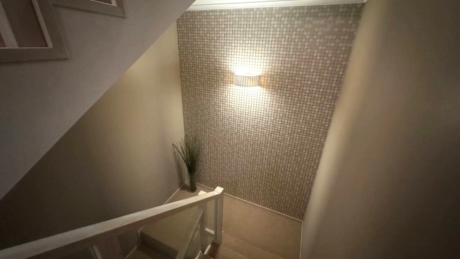 Купить многокомнатную квартиру в Калужской области. Вариант № 5871146, 8, площадь - квм, цена 25600000 рублей