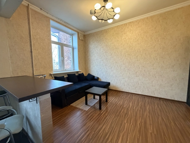 Купить квартиру на вторичке в районе Измайлово в Москве. Вариант № 9322403, 6, площадь -  квм, цена 20990000 рублей