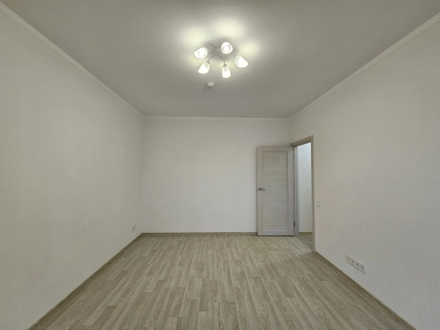 Купить квартиру в Москве. Вариант № 10248844, 7, площадь - квм, цена 29750000 рублей