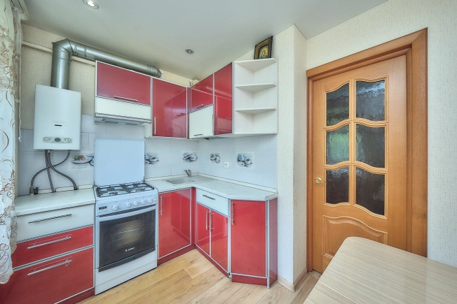 Купить четырехкомнатную квартиру в Рязани. Вариант № 11492, 0, площадь -  квм, цена 4600000 рублей