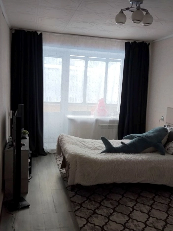 Купить однокомнатную квартиру в районе Калининский в Новосибирске. Вариант № 8832947, 6, площадь -  квм, цена 3500000 рублей