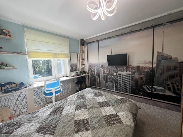 Купить квартиру в Луховицах. Вариант № 3307994, 3, площадь -  квм, цена 3850000 рублей