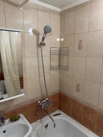 Купить квартиру в Москве. Вариант № 9993082, 4, площадь -  квм, цена 13900000 рублей