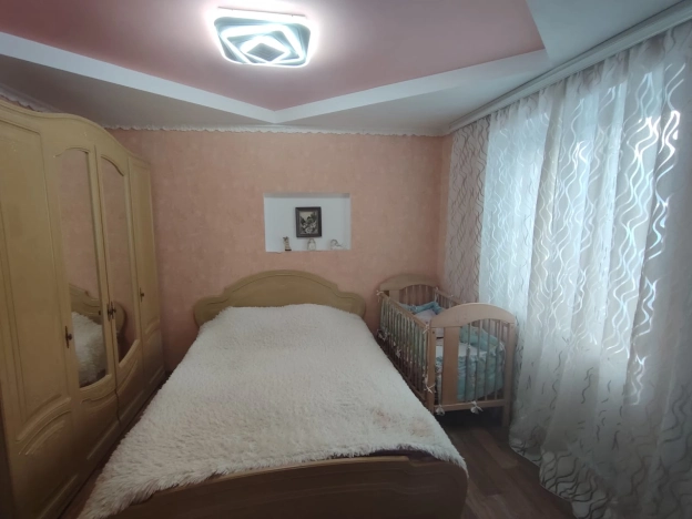 Купить дом на улице Садовая в Алтайском крае. Вариант № 36084, 10, площадь -  квм, цена 2550000 рублей