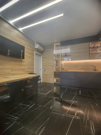 Купить двухкомнатную квартиру у метро Девяткино в Санкт-Петербурге. Вариант № 8542984, 14, площадь -  квм, цена 22900000 рублей