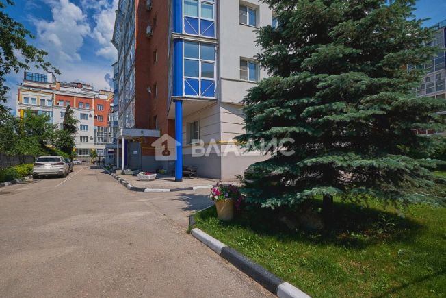 Купить четырехкомнатную квартиру в Рязани. Вариант № 6170716, 1, площадь -  квм, цена 28000000 рублей