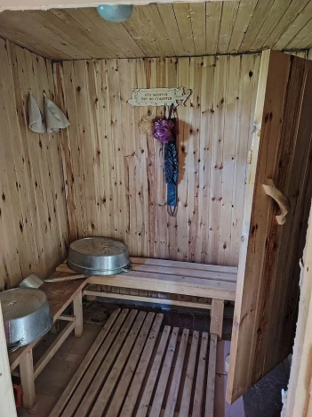 Купить дом на улице Совхозная в Тюменской области. Вариант № 8447472, 13, площадь -  квм, цена 800000 рублей