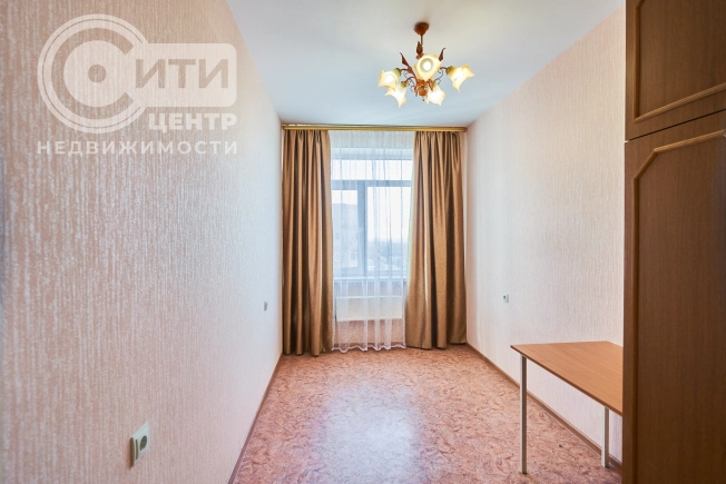 Купить квартиру на улице Туполева в Воронеже. Вариант № 16960, 3, площадь -  квм, цена 5650000 рублей