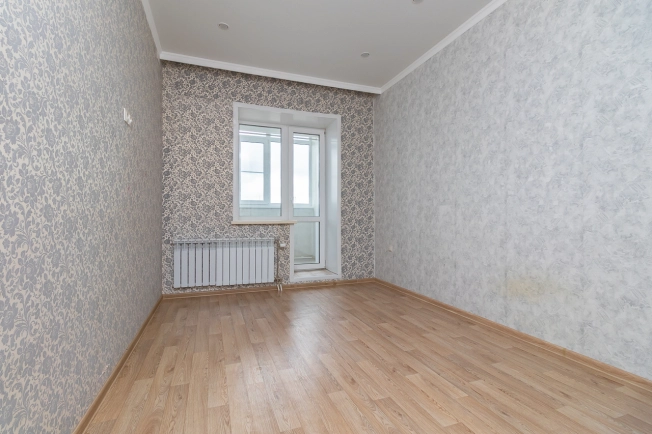 Купить двухкомнатную квартиру на улице Перелёта в Омске. Вариант № 8599, 6, площадь -  квм, цена 9150000 рублей