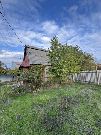 Купить дом в Таганроге. Вариант № 8411149, 1, площадь -  квм, цена 2550000 рублей