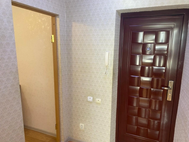 Купить однокомнатную квартиру на улице Обсерваторная в Ростовской области. Вариант № 1052249, 1, площадь -  квм, цена 3500000 рублей