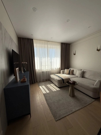 Купить трехкомнатную квартиру в Микрорайоне Водники в Вологде. Вариант № 54458, 2, площадь -  квм, цена 17990000 рублей