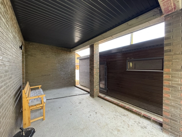 . Вариант № 24700, 9, площадь - 161 квм, цена 10990000 рублей