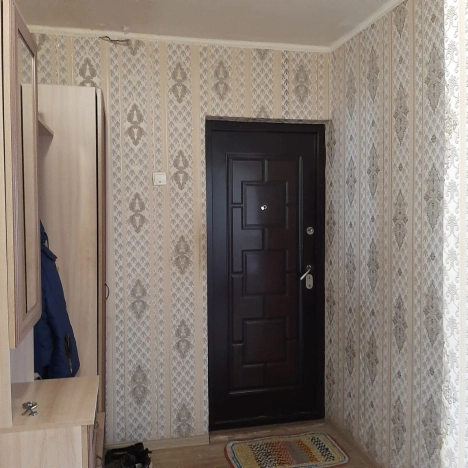 Купить трехкомнатную квартиру в Омске. Вариант № 7970, 8, площадь -  квм, цена 4500000 рублей