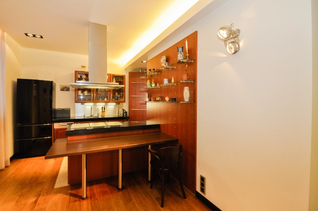 Купить трехкомнатную квартиру на вторичке на улице Костычева в Новосибирске. Вариант № 22154, 5, площадь -  квм, цена 14500000 рублей