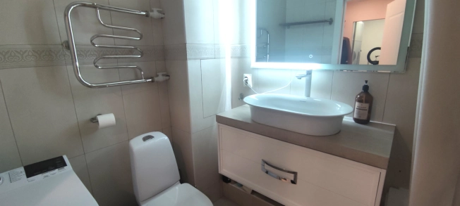 Купить квартиру на улице Офицерская в Владимире. Вариант № 9168831, 17, площадь -  квм, цена 8800000 рублей