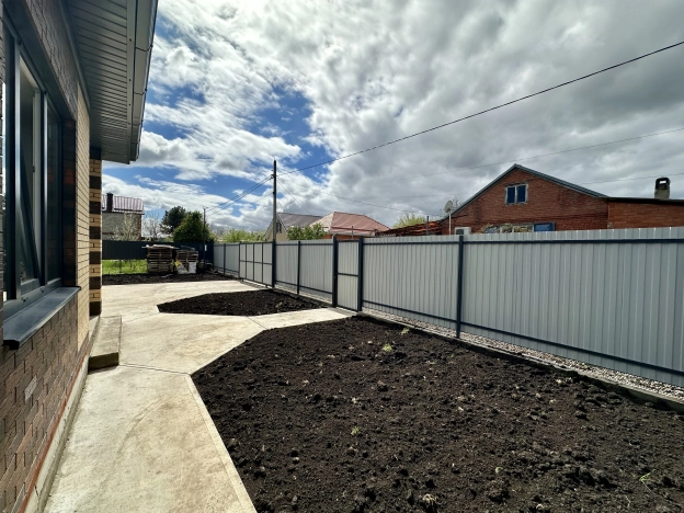 Купить дом на улице Цветочная в Краснодаре. Вариант № 34931, 18, площадь -  квм, цена 8250000 рублей