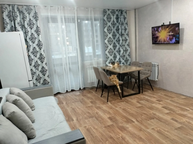 Купить трехкомнатную квартиру в Абакане. Вариант № 5457650, 0, площадь - квм, цена 7300000 рублей