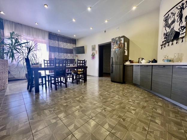 Купить дом в Иркутской области. Вариант № 7229, 4, площадь -  квм, цена 22000000 рублей